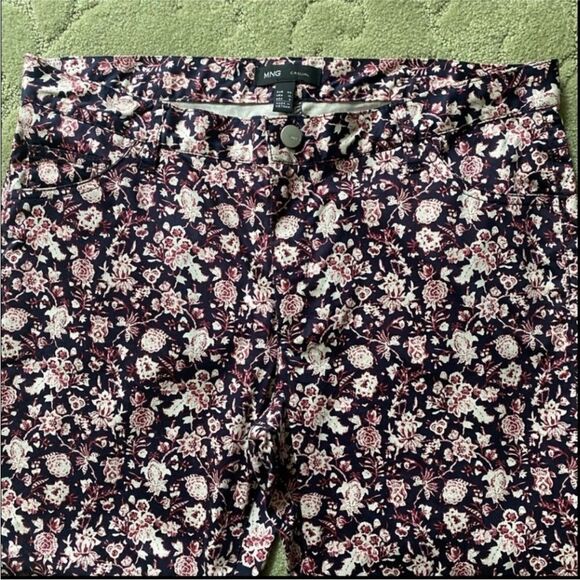 Floral Pants - Picture 3 of 4